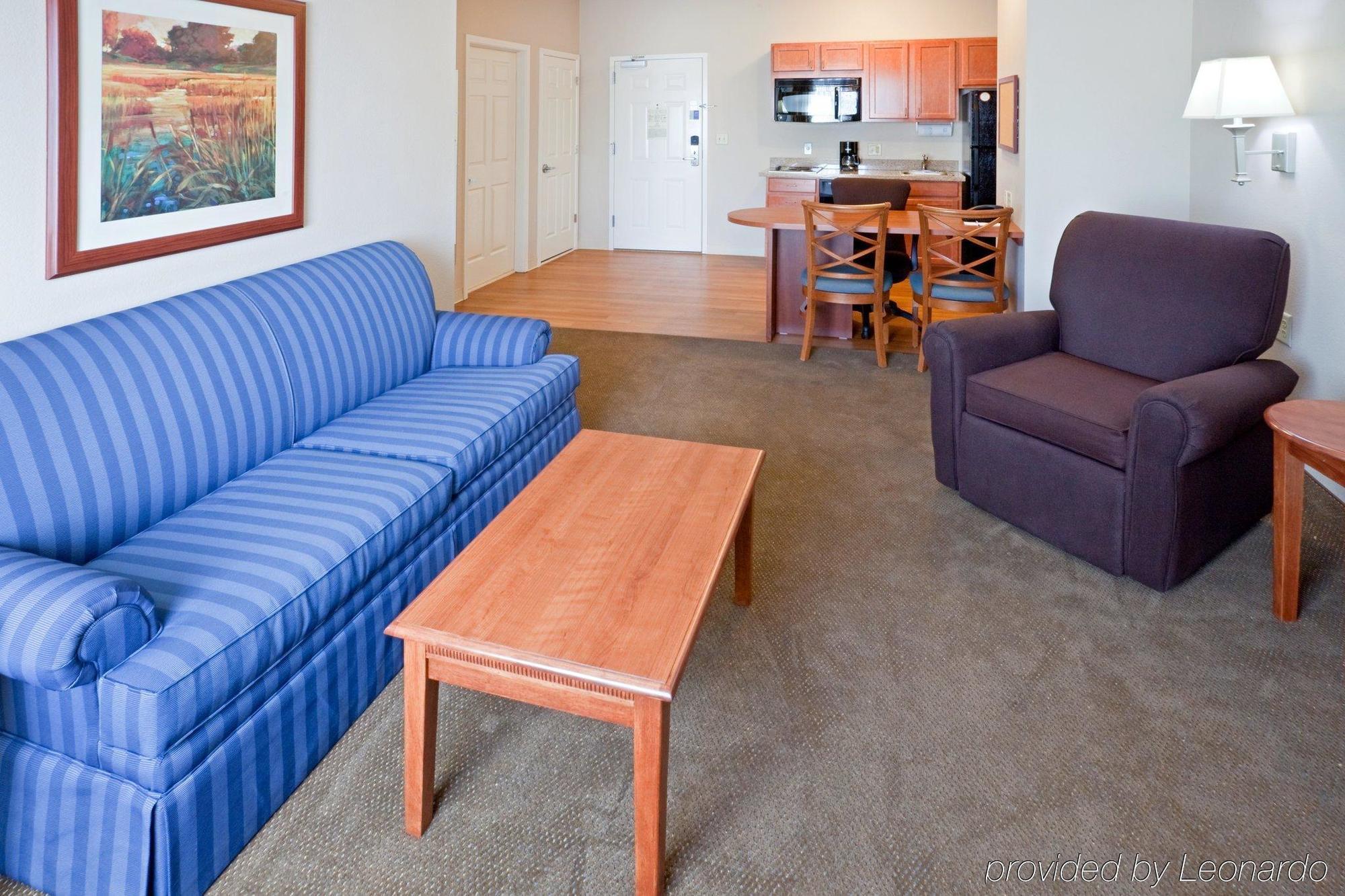 Candlewood Suites Longview By Ihg Номер фото