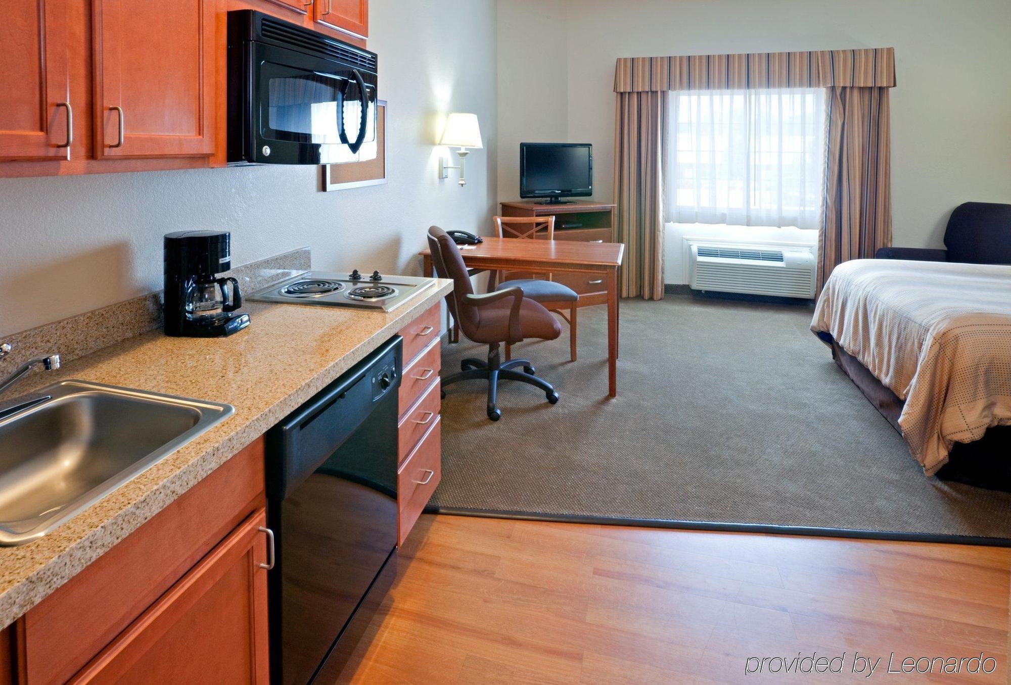 Candlewood Suites Longview By Ihg Номер фото